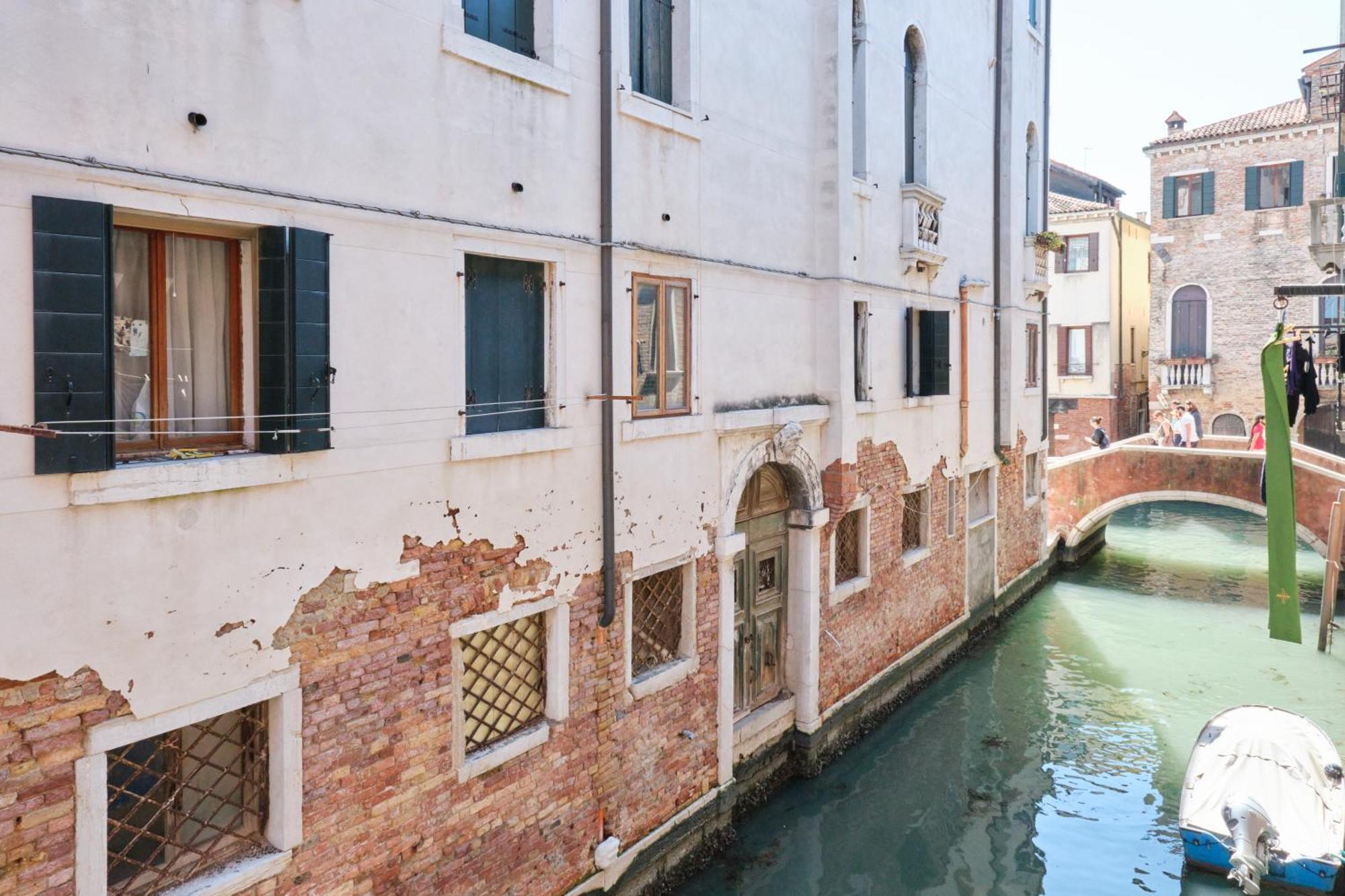 Lustraferi Apartment Venedig Exterior foto